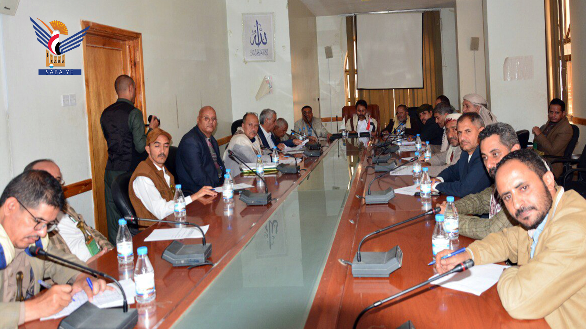 مناقشة أولويات واحتياجات العمل في مديرية صنعاء الجديدة